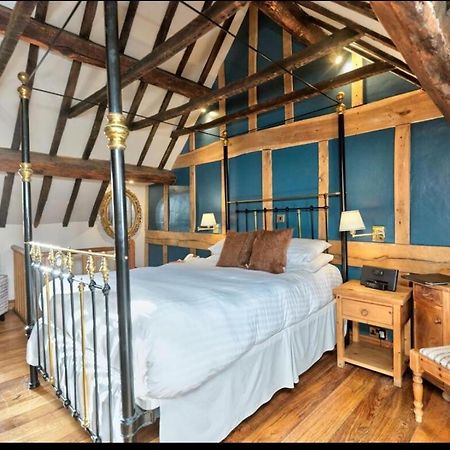 Sebastians Otel Oswestry Dış mekan fotoğraf