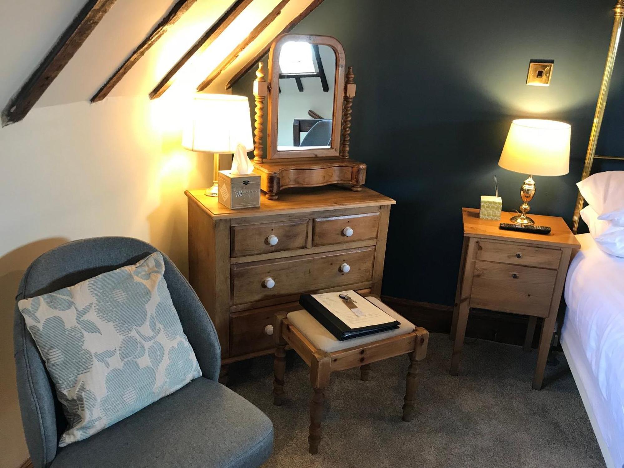 Sebastians Otel Oswestry Dış mekan fotoğraf