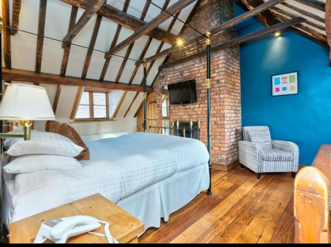 Sebastians Otel Oswestry Dış mekan fotoğraf