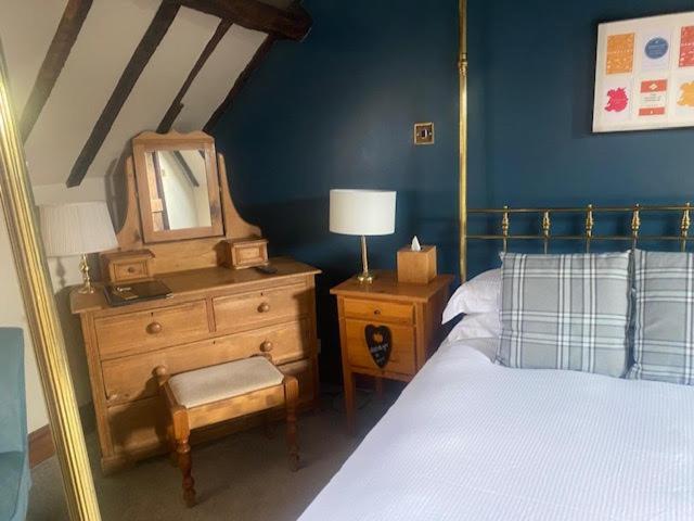 Sebastians Otel Oswestry Dış mekan fotoğraf